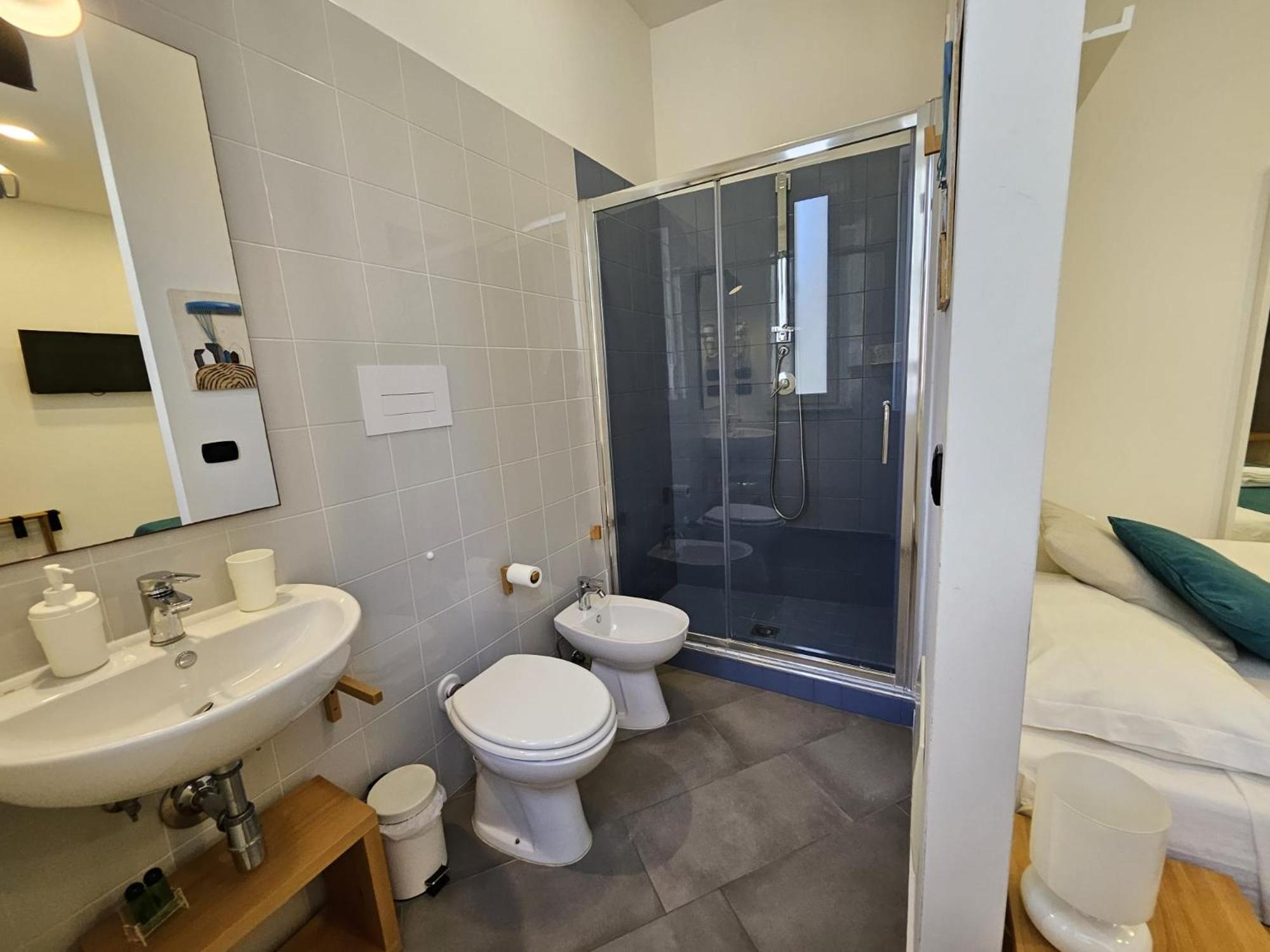 B&B Fuori Squadro - In Centro Con Terrazza Relax Vista Mare Reggio Calabria Exterior foto