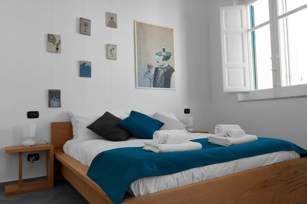 B&B Fuori Squadro - In Centro Con Terrazza Relax Vista Mare Reggio Calabria Exterior foto